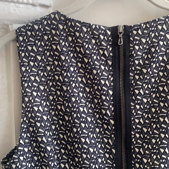 Massimo Dutti Back Zip Sleeveless Sheath Dress 6 - Picture 11 of 16